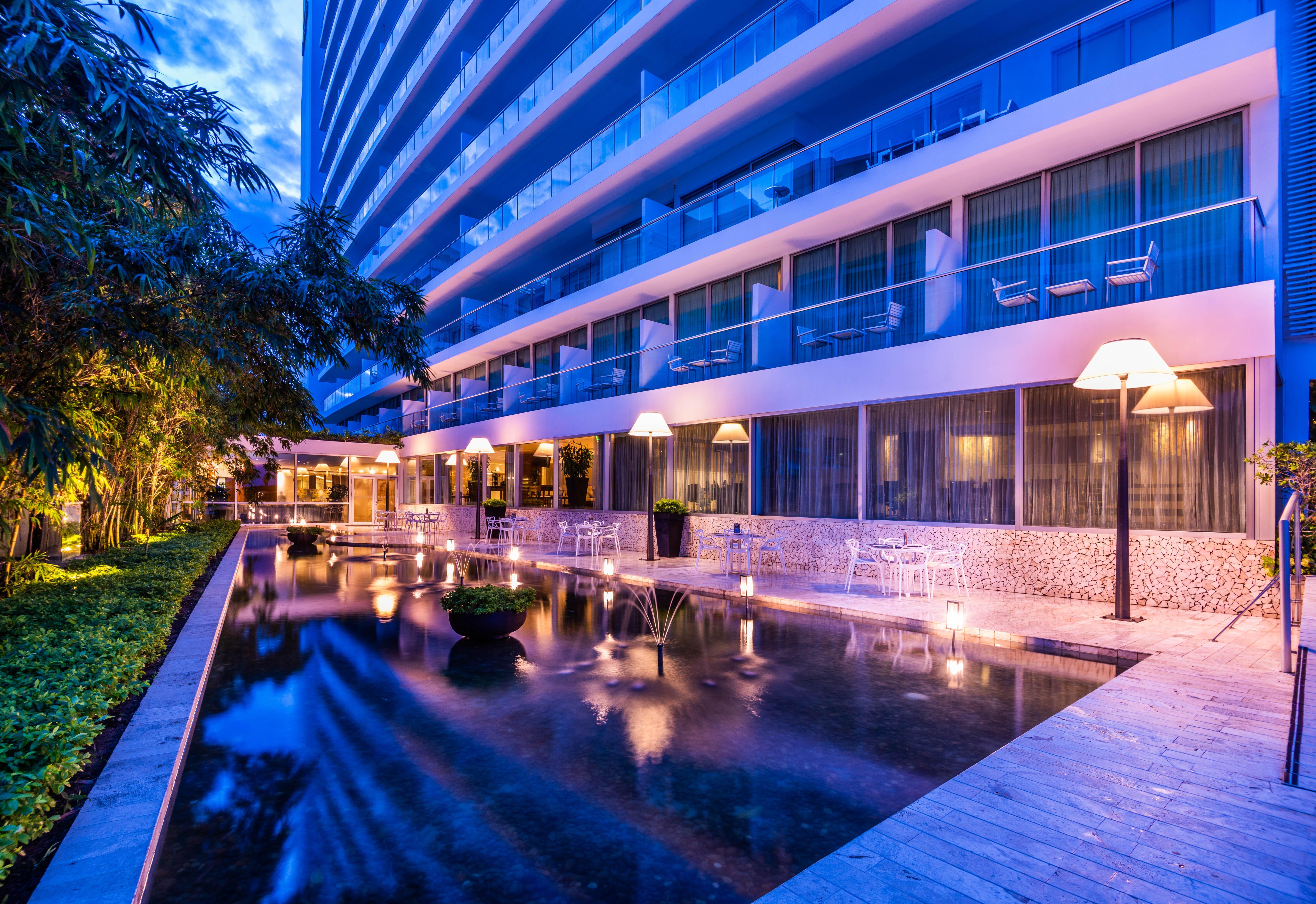 Holiday Inn Cartagena Morros By Ihg Extérieur photo The hotel's exterior