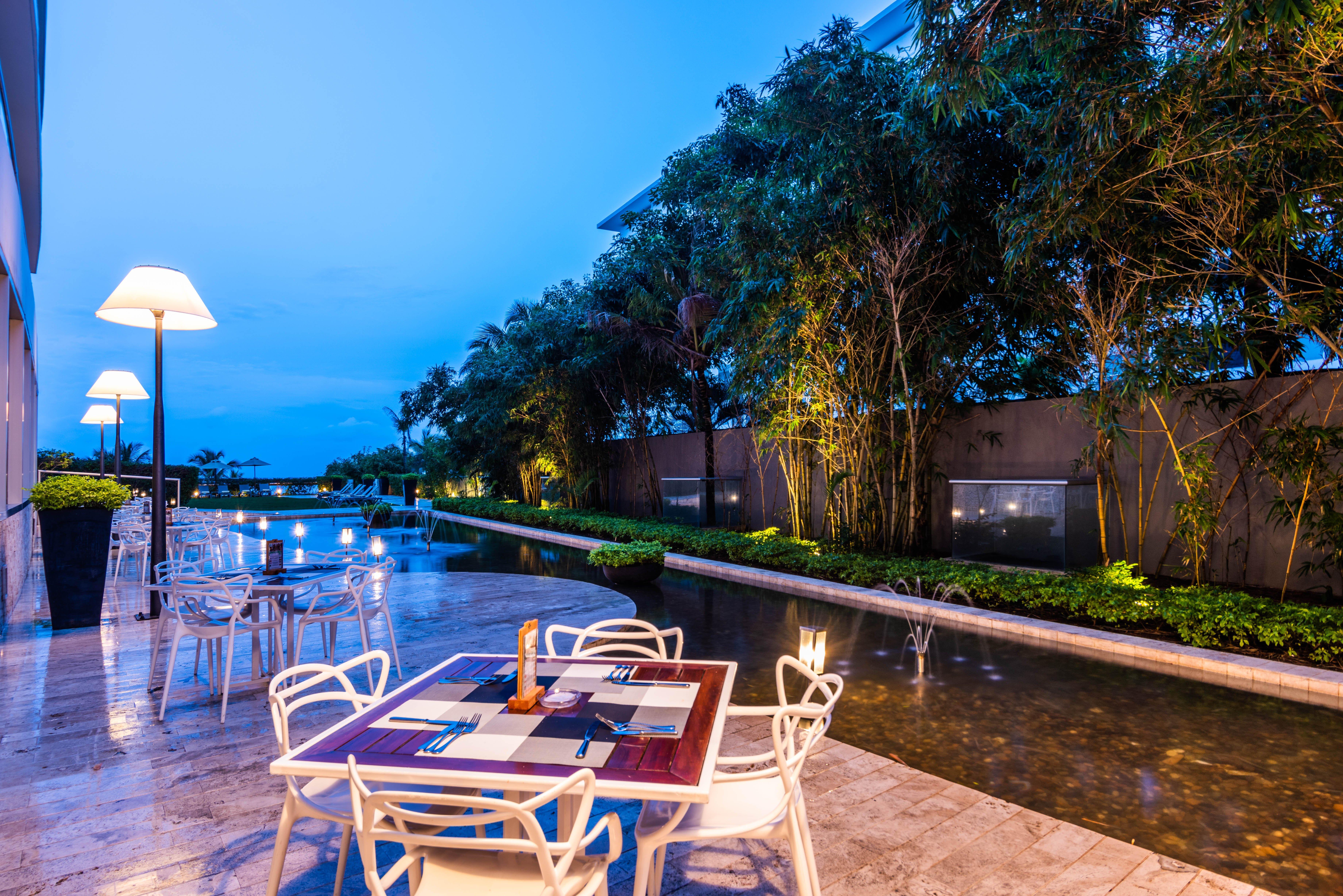 Holiday Inn Cartagena Morros By Ihg Extérieur photo The River